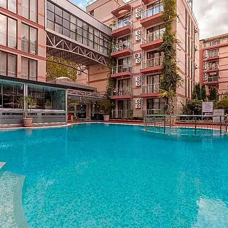 Tarsis Club And Aquapark Hotel Nesebar