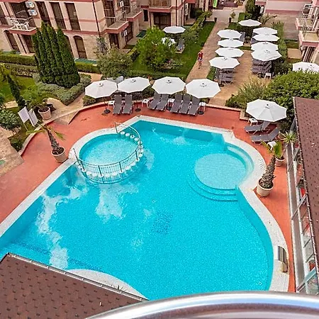 Tarsis Club And Aquapark 4*