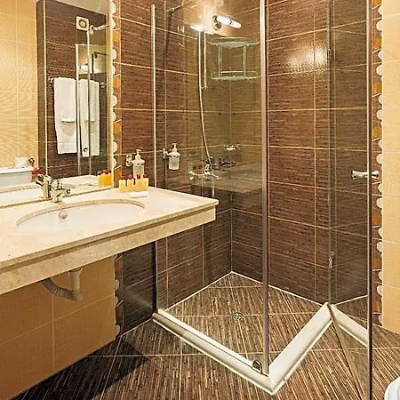 Hotel Tarsis Club And Aquapark Nesebar